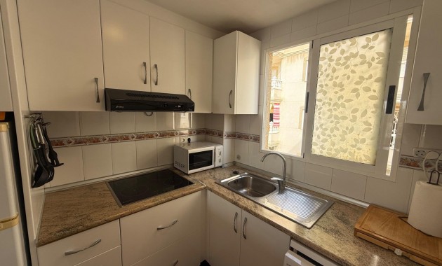 Venta - Apartamento / piso -
Torrevieja - Playa del cura