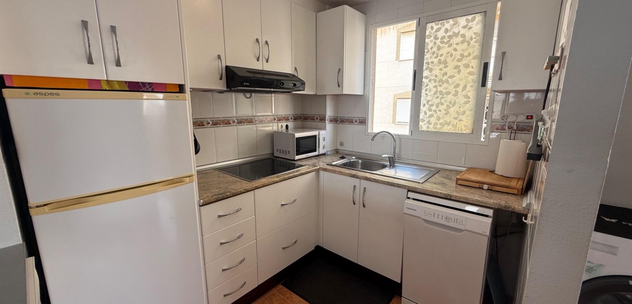 Venta - Apartamento / piso -
Torrevieja - Playa del cura
