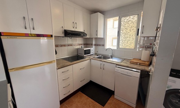 Venta - Apartamento / piso -
Torrevieja - Playa del cura