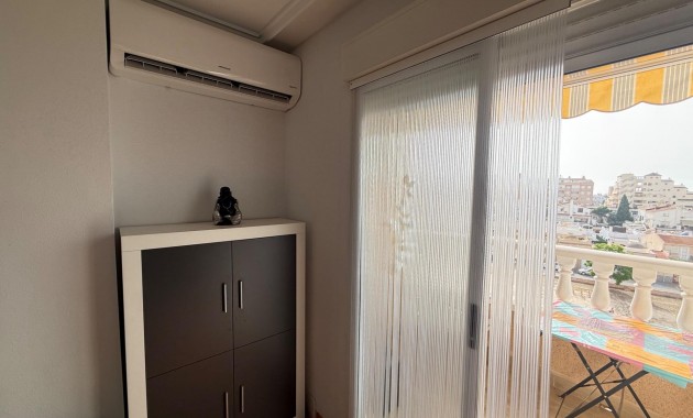 Venta - Apartamento / piso -
Torrevieja - Playa del cura