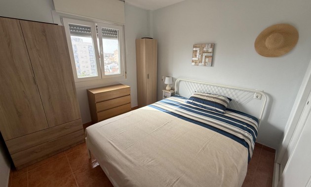 Venta - Apartamento / piso -
Torrevieja - Playa del cura