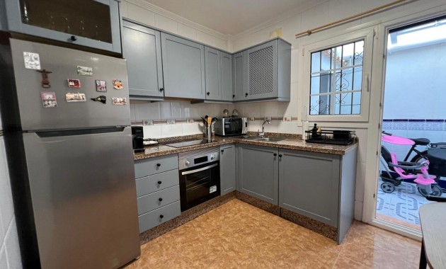 Venta - Villa -
Torrevieja - Los Frutales