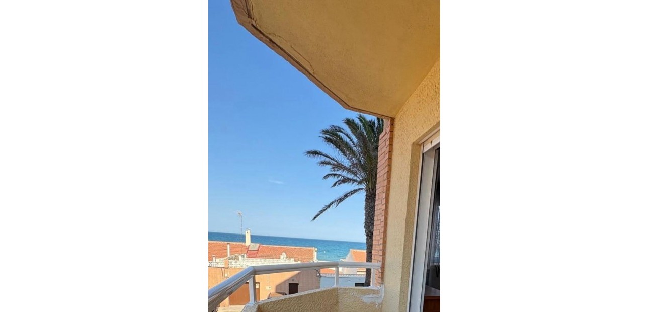 Venta - Apartamento / piso -
Guardamar del Segura - Pueblo