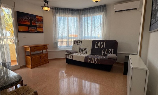 Venta - Apartamento / piso -
Guardamar del Segura - Pueblo