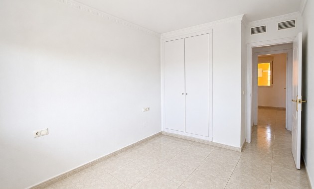 Venta - Apartamento / piso -
Algorfa - Pueblo
