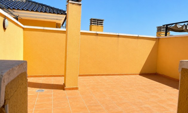 Venta - Apartamento / piso -
Algorfa - Pueblo