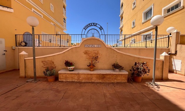 Venta - Apartamento / piso -
Algorfa - Pueblo