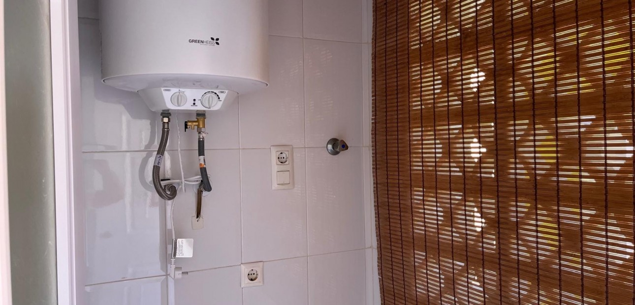Venta - Apartamento / piso -
Algorfa - Pueblo