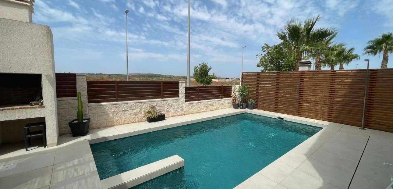 Venta - Detached Villa -
Benijofar - Benijofar - Village