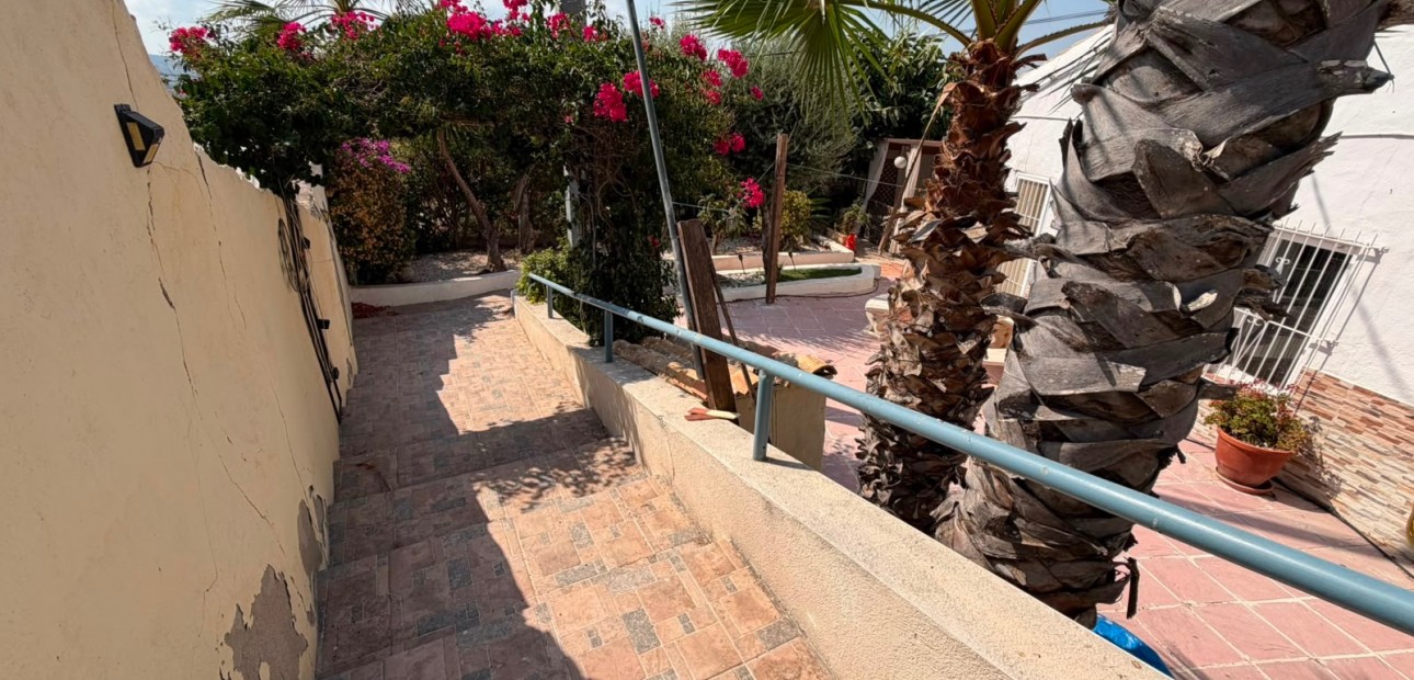 Venta - House -
Orihuela - Torremendo