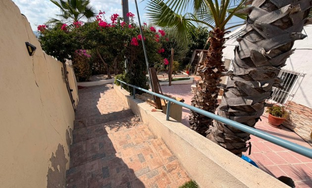 Venta - House -
Orihuela - Torremendo