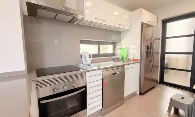 Venta - Villa -
Ciudad Quesada - Pueblo Bravo