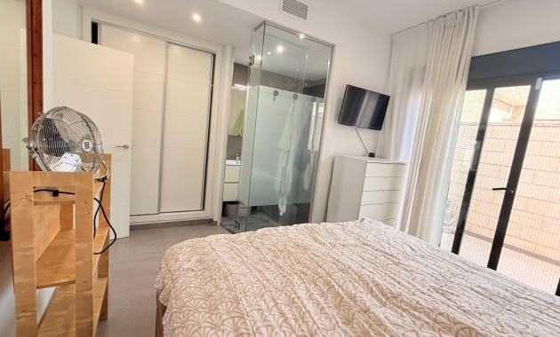 Venta - Villa -
Ciudad Quesada - Pueblo Bravo