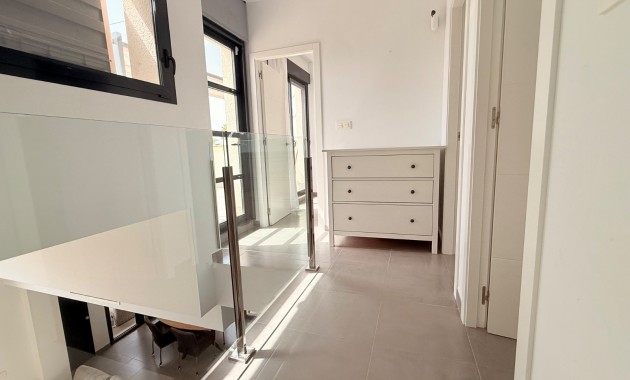 Venta - Villa -
Ciudad Quesada - Pueblo Bravo