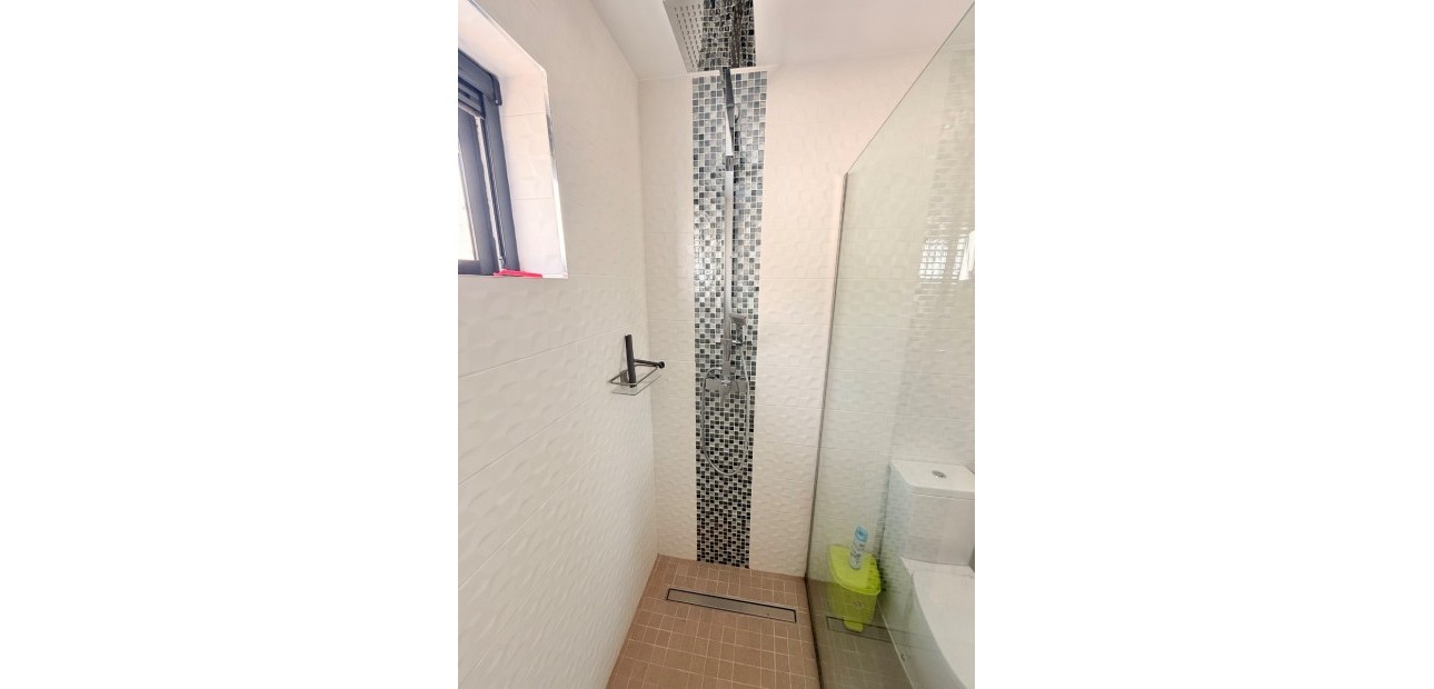 Venta - Villa -
Ciudad Quesada - Pueblo Bravo