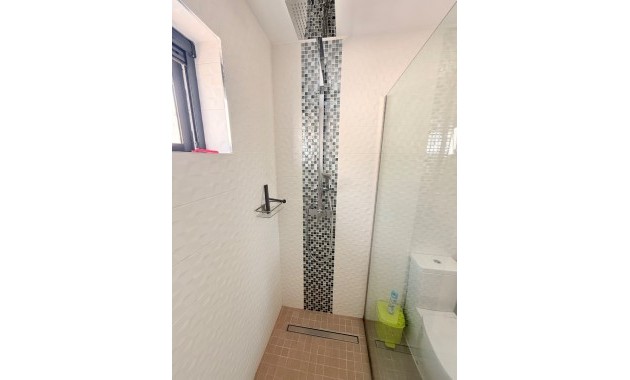 Venta - Villa -
Ciudad Quesada - Pueblo Bravo