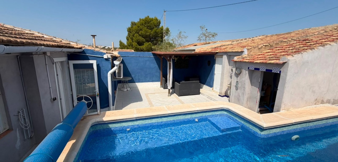 Venta - House -
Orihuela - Torremendo