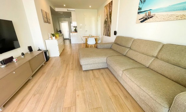 Herverkoop - Appartement / flat -
Orihuela Costa