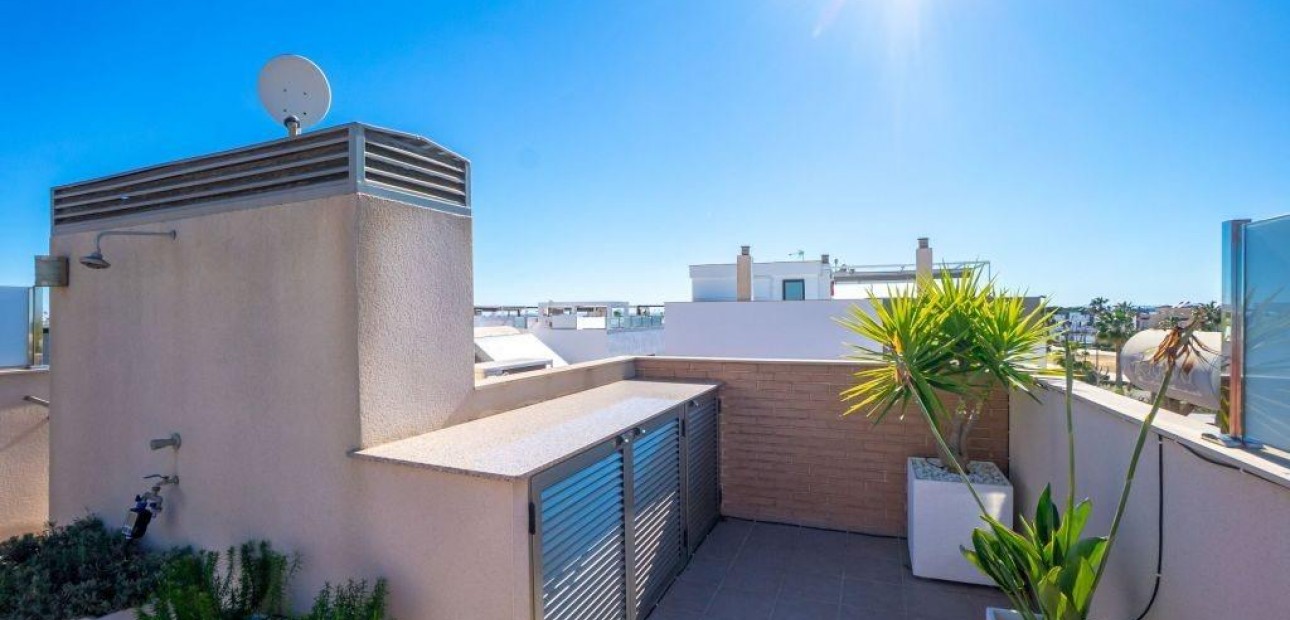 Venta - Ático -
Pilar de la Horadada - Torre de la Horadada
