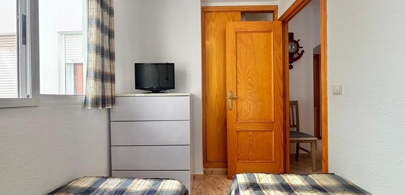 Herverkoop - Appartement / flat -
Torrevieja - torrevieja