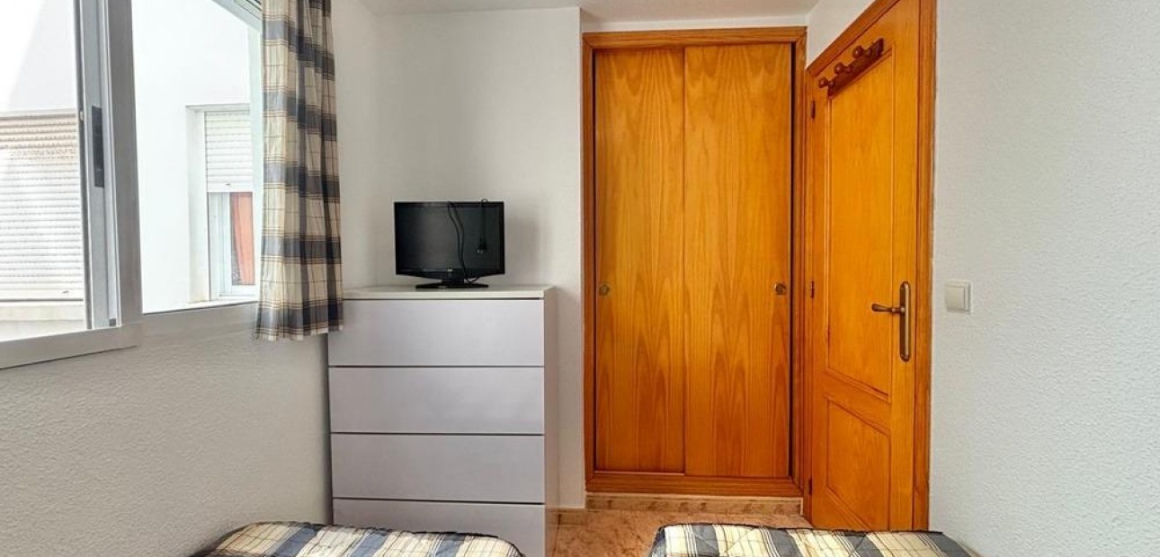 Herverkoop - Appartement / flat -
Torrevieja - torrevieja
