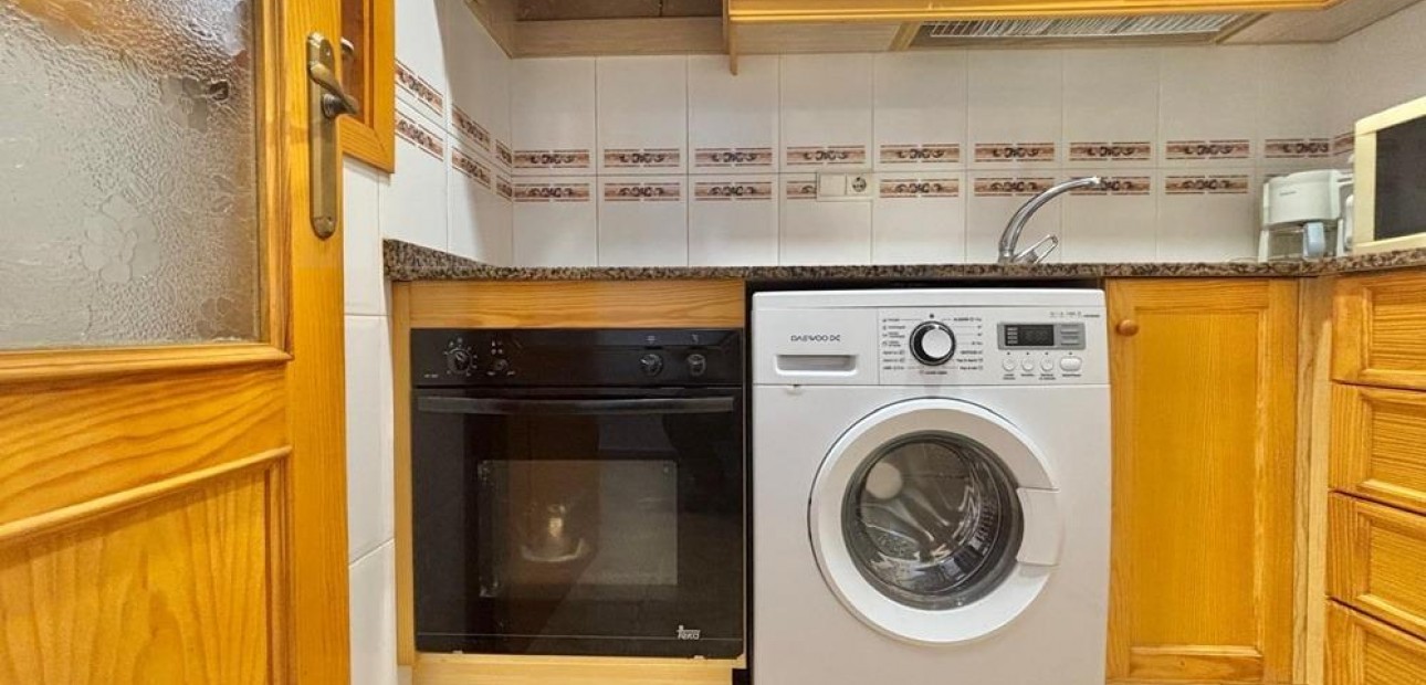 Herverkoop - Appartement / flat -
Torrevieja - torrevieja