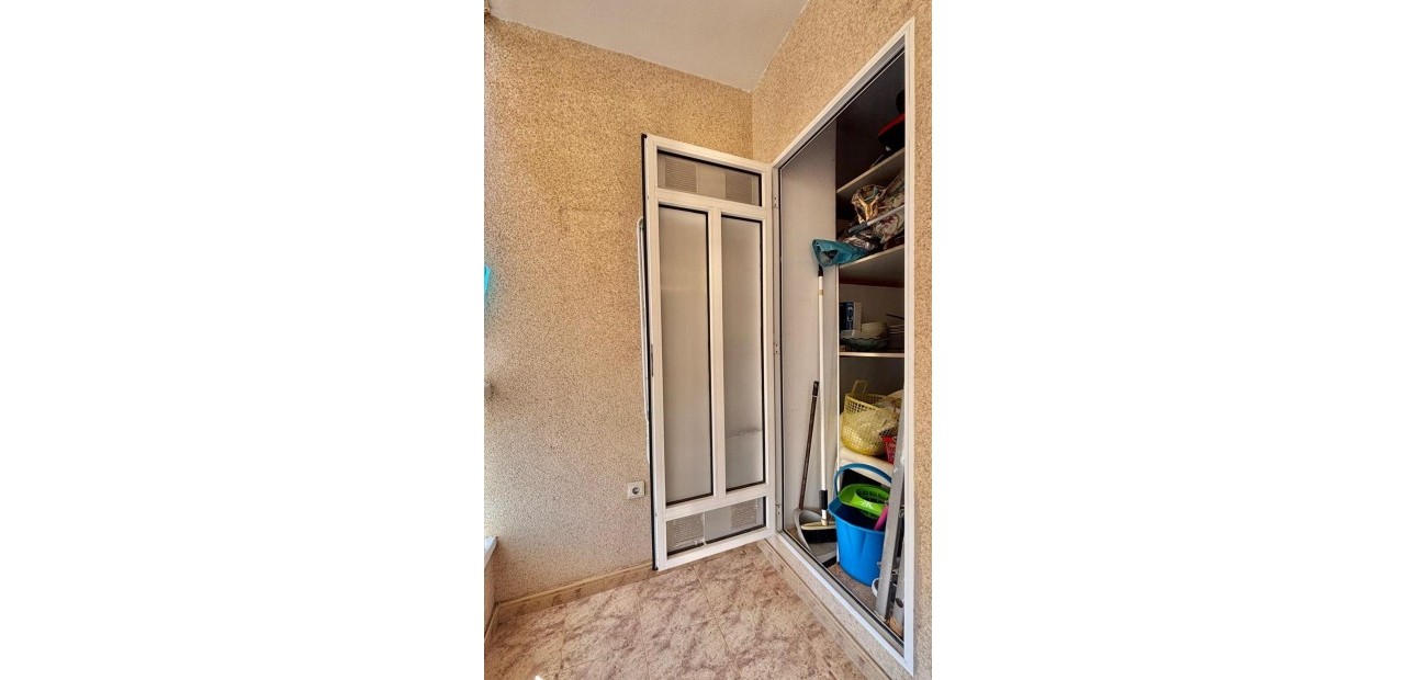 Herverkoop - Appartement / flat -
Torrevieja - torrevieja