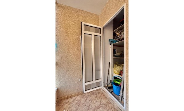 Herverkoop - Appartement / flat -
Torrevieja - torrevieja