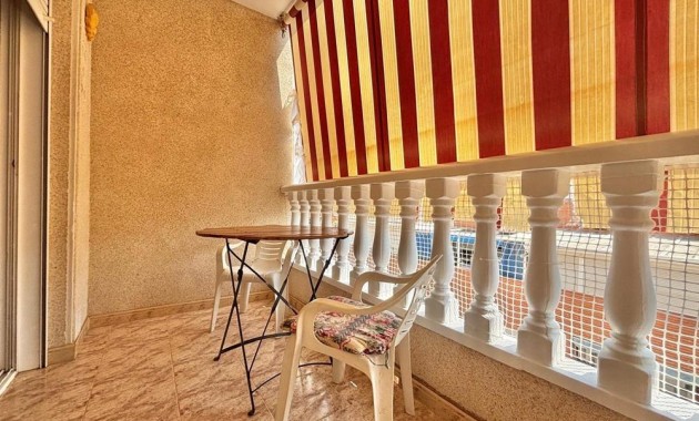 Herverkoop - Appartement / flat -
Torrevieja - torrevieja