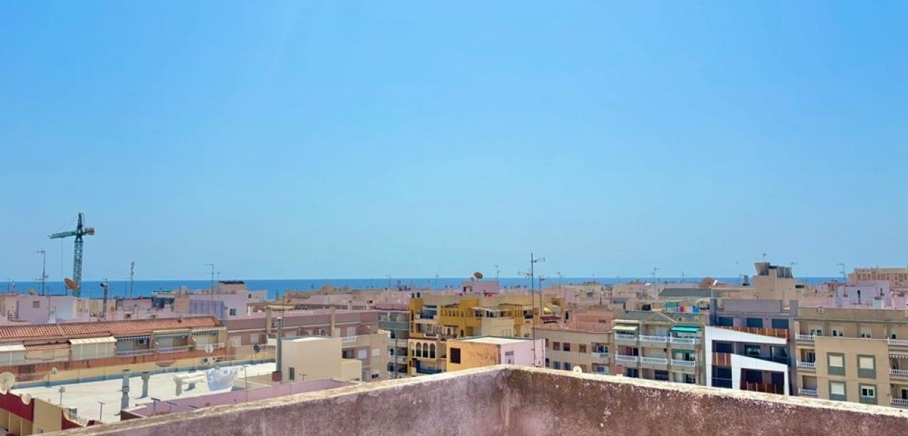 Herverkoop - Appartement / flat -
Torrevieja - torrevieja