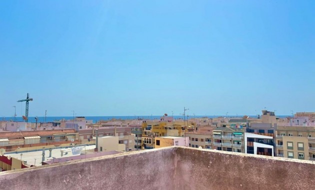 Herverkoop - Appartement / flat -
Torrevieja - torrevieja
