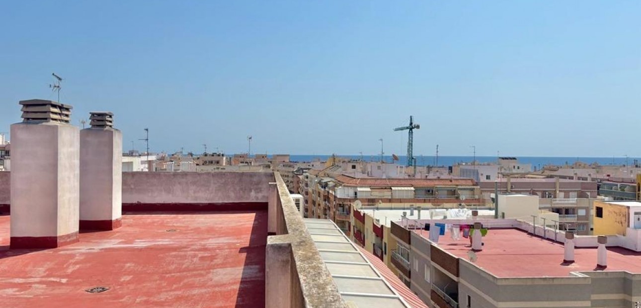 Herverkoop - Appartement / flat -
Torrevieja - torrevieja