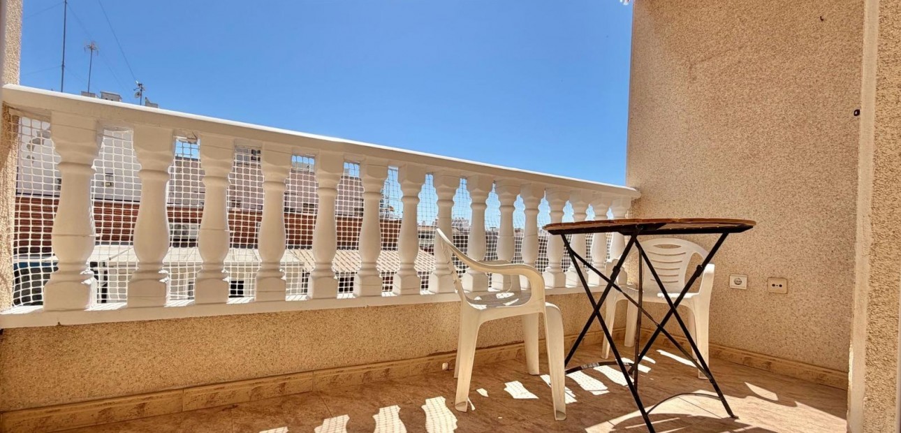Herverkoop - Appartement / flat -
Torrevieja - torrevieja