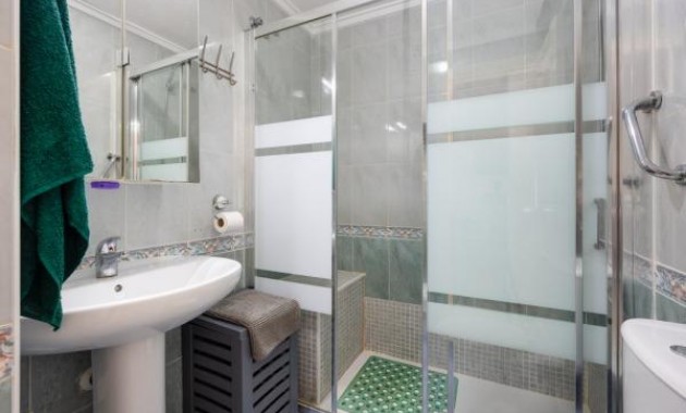 Venta - Apartamento / piso -
Torrevieja - Playa del cura