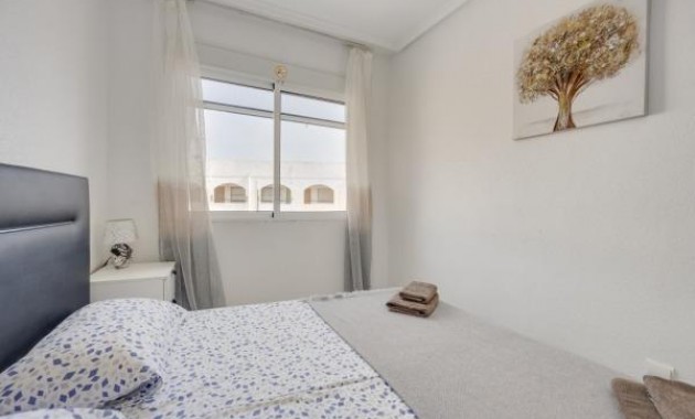 Venta - Apartamento / piso -
Torrevieja - Playa del cura