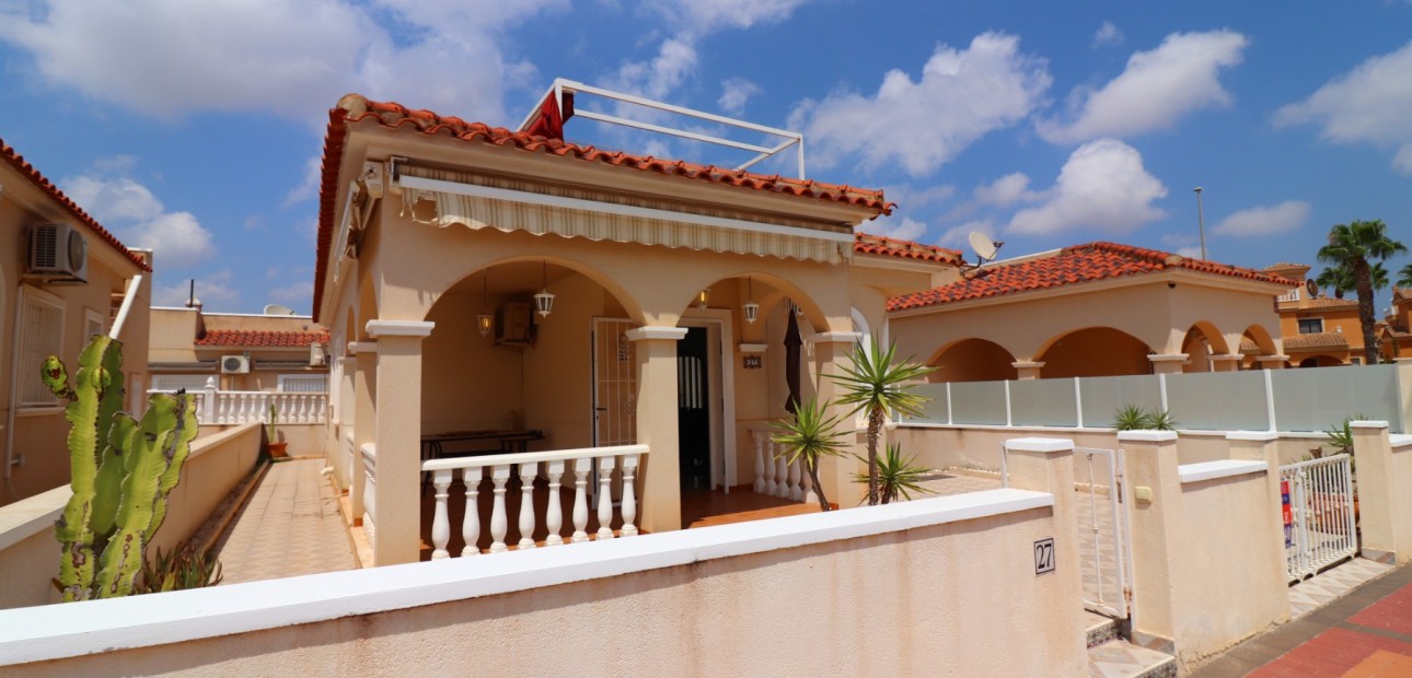 Herverkoop - Detached Villa -
Algorfa - Lo Crispin