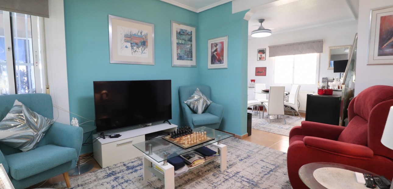 Herverkoop - Detached Villa -
Algorfa - Montebello