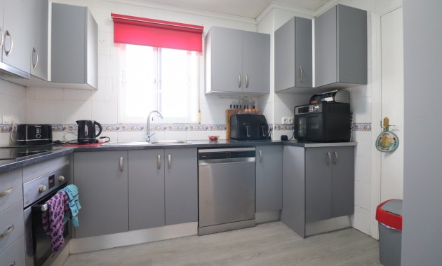 Herverkoop - Detached Villa -
Algorfa - Montebello