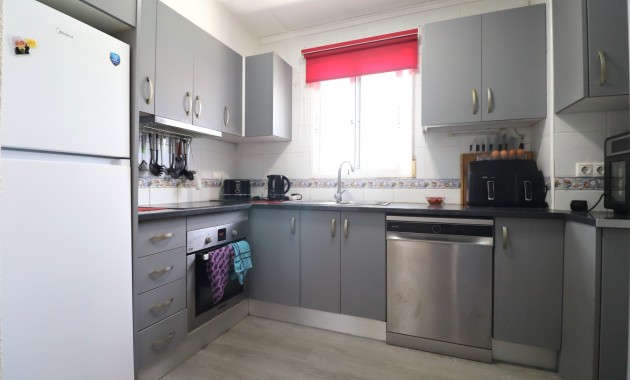 Herverkoop - Detached Villa -
Algorfa - Montebello