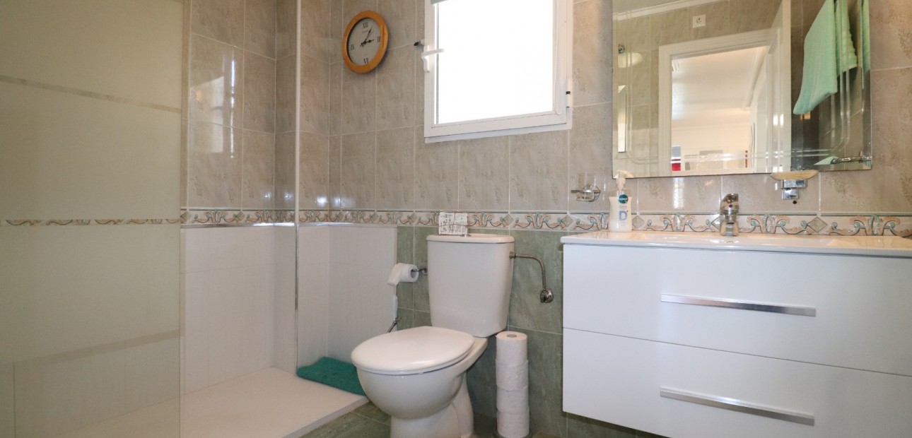 Herverkoop - Detached Villa -
Algorfa - Montebello