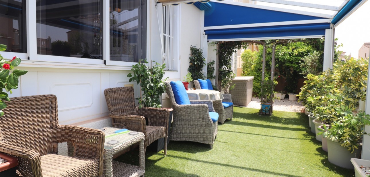 Herverkoop - Detached Villa -
Algorfa - Montebello