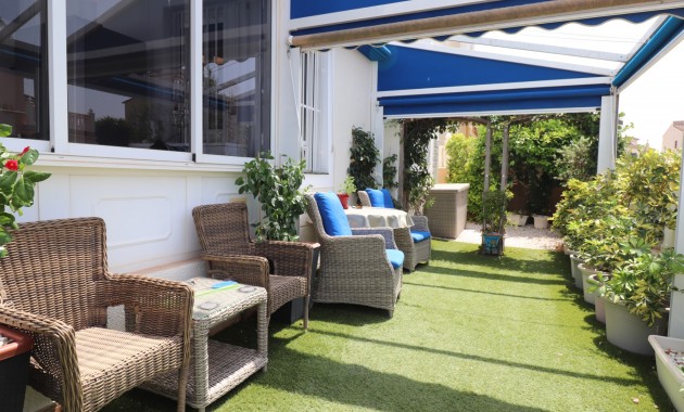 Herverkoop - Detached Villa -
Algorfa - Montebello