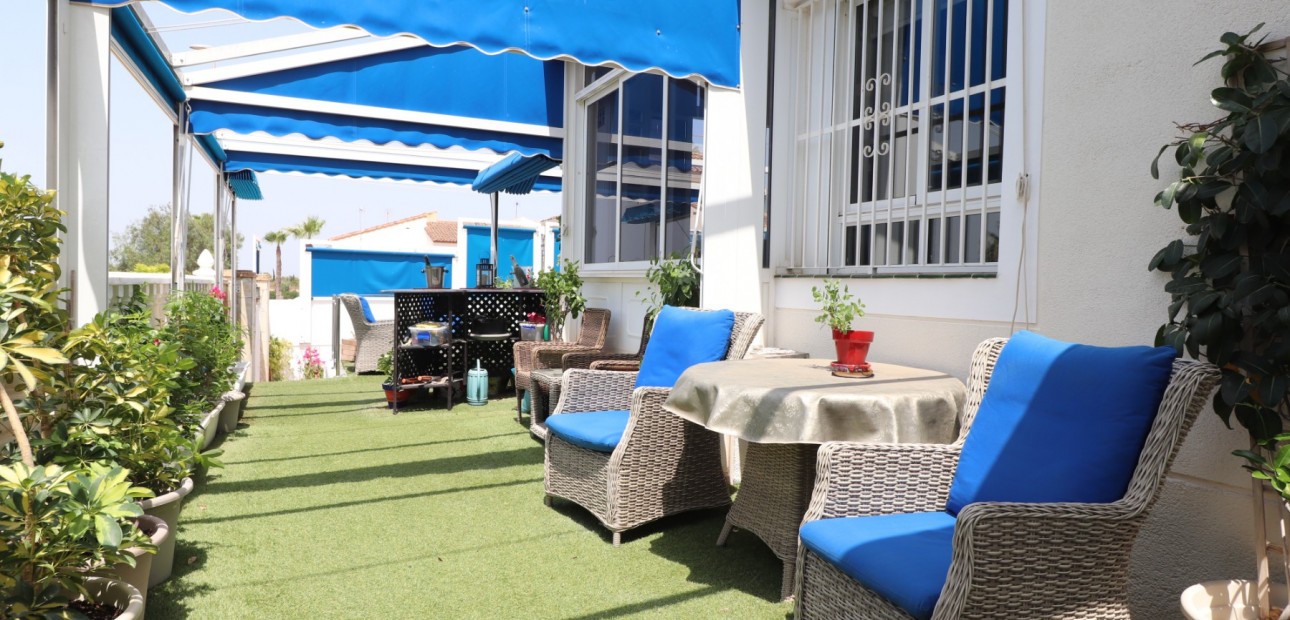 Herverkoop - Detached Villa -
Algorfa - Montebello