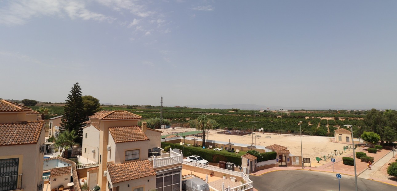 Herverkoop - Detached Villa -
Algorfa - Montebello