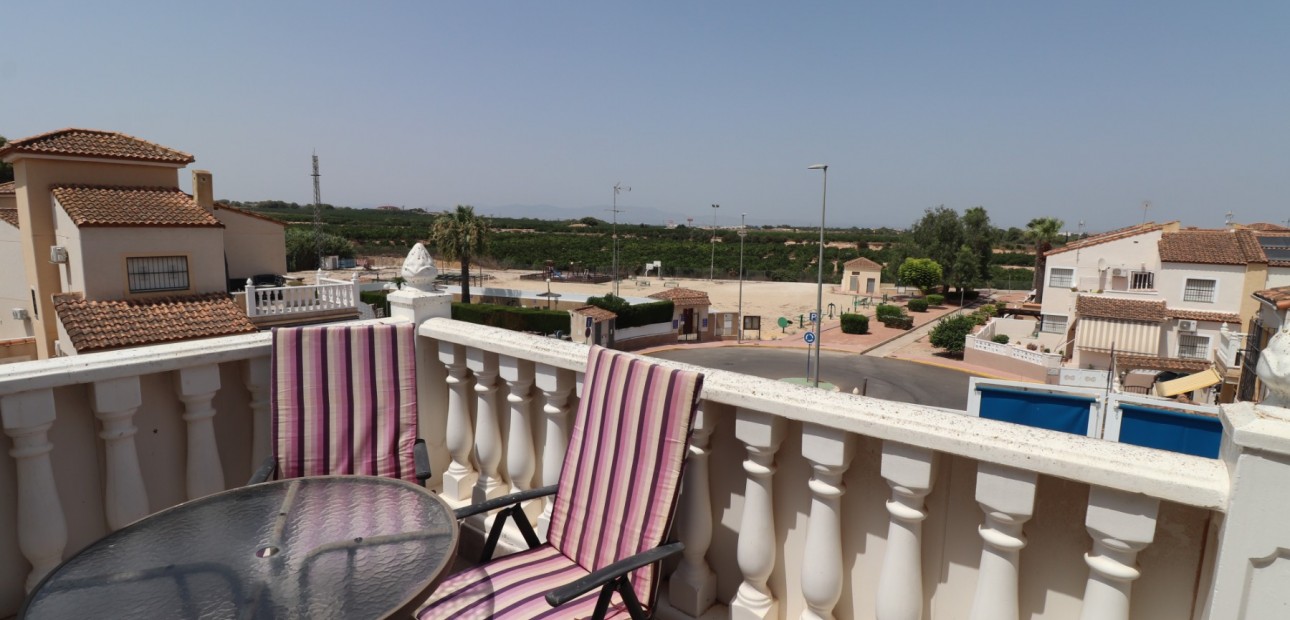 Herverkoop - Detached Villa -
Algorfa - Montebello