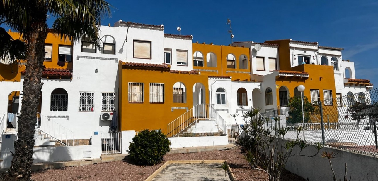 Venta - Apartamento / piso -
Ciudad Quesada - Altos de Quesada