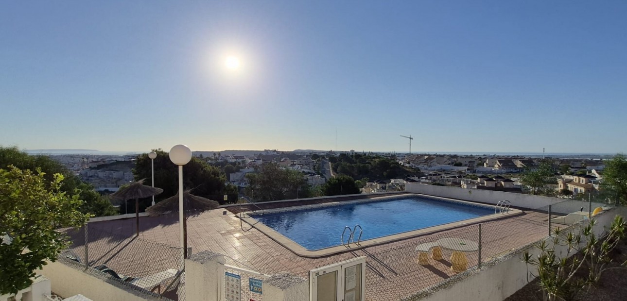 Venta - Apartamento / piso -
Ciudad Quesada - Altos de Quesada