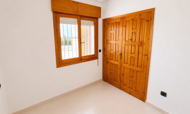Venta - Apartamento / piso -
Ciudad Quesada - Altos de Quesada