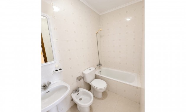 Venta - Apartamento / piso -
Ciudad Quesada - Altos de Quesada