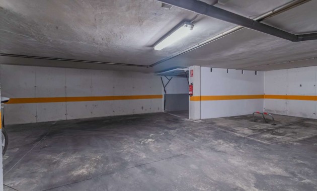 Venta - Garaje -
Torrevieja - Parque de las Naciones
